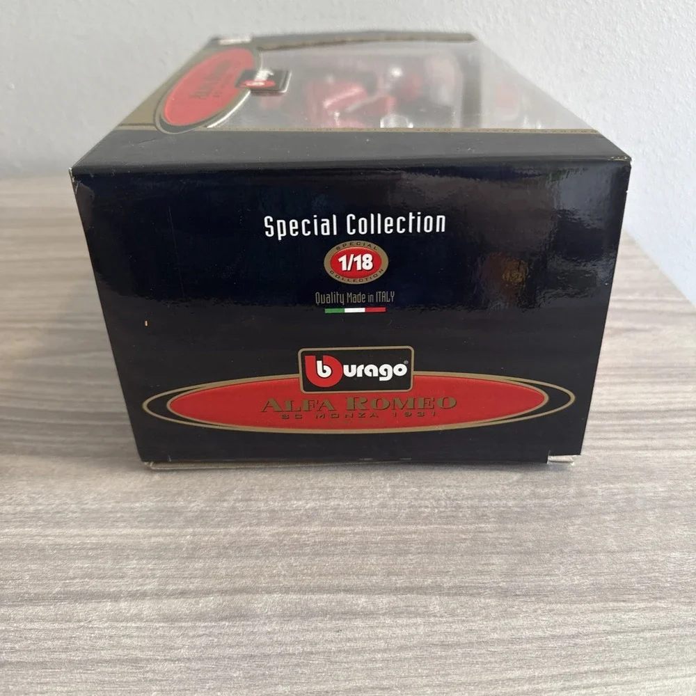 Bburago Red 1931 Alfa Romeo 8C Monza Die Cast 1:18 New in Box Collectible Toy